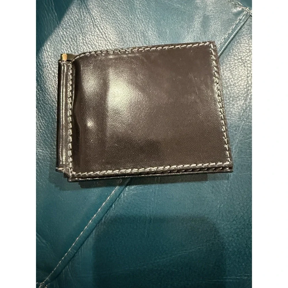 B. Cavalli Men's Brown Bifold Wallet Money Clip Card Slots Logo Accent